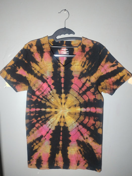 Bullseye style mandala handcrafted tie dye size small