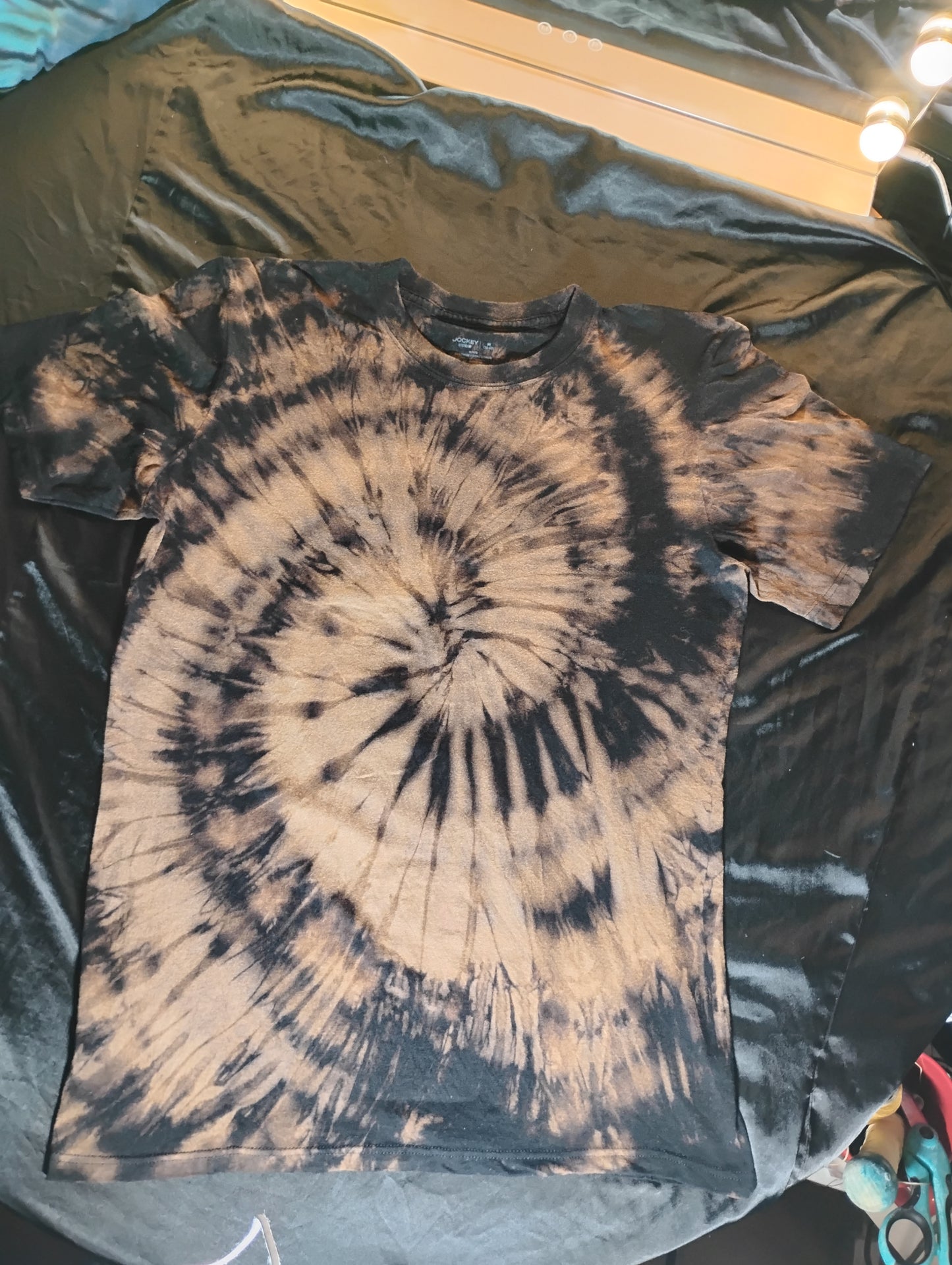 Reverse tie-dyed shirt size Large