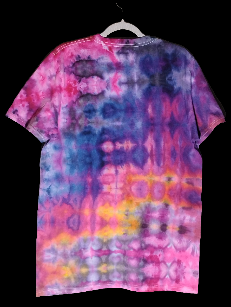 Ladies glitch tie-dyed shirt size medium