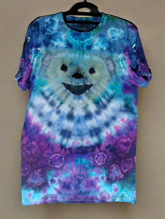 Grateful bear in the clouds size small