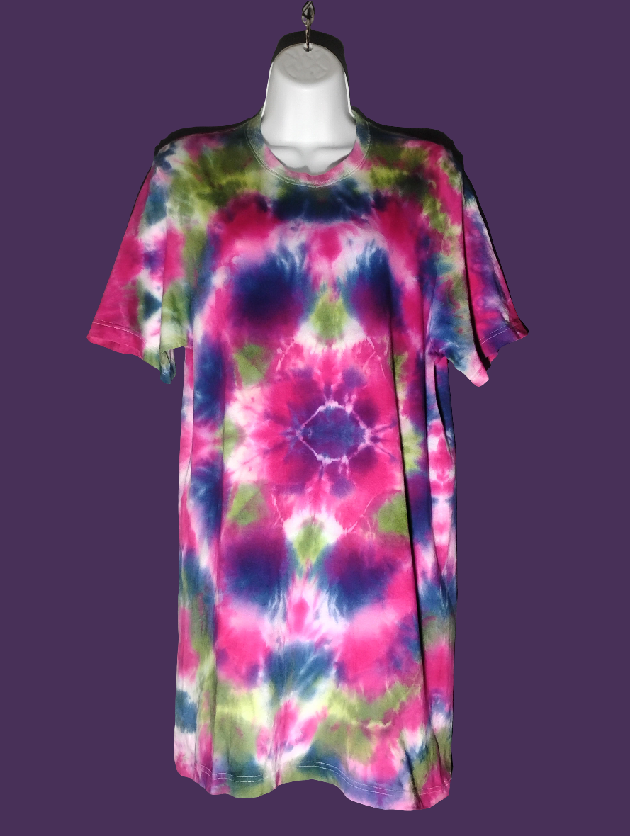 Bouquet of flowers tie-dyed shirt size medium